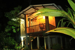Ruk Sewana Villa Tree House